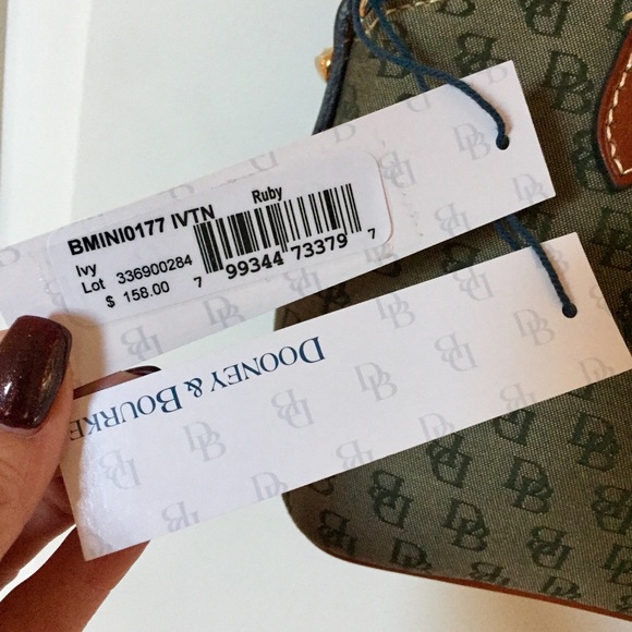 NWT Dooney & Bourke satchel/crossbody purse - Picture 6 of 6